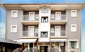 Hotel La Tavola Rotonda